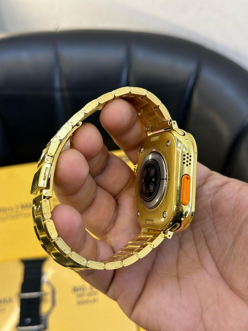 X90 ULTRA 2 MAX SMARTWATCH {2024 GOLD EDITION}