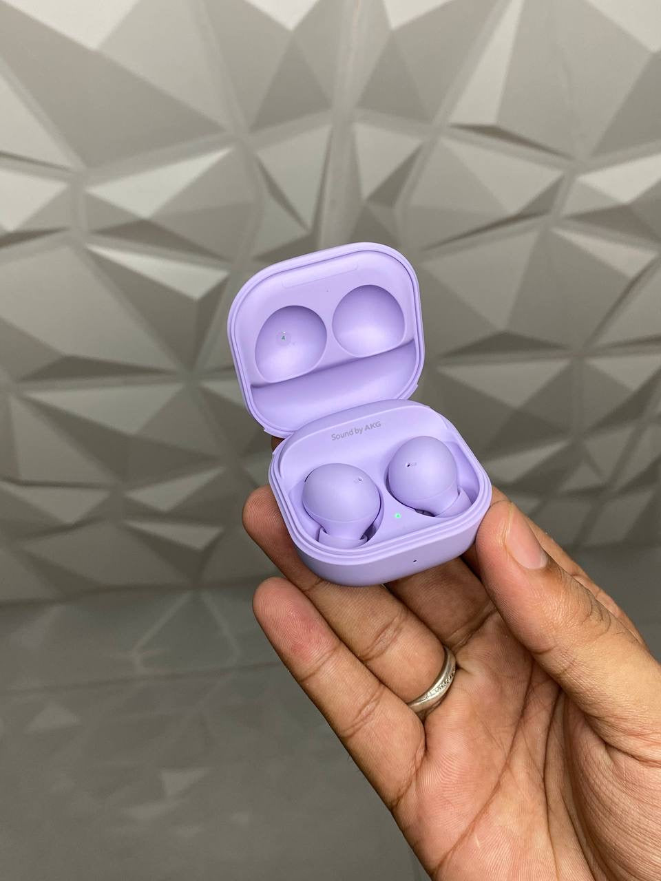 *🤩 Samsung BUDS 2 PRO 2024 Model_Restocked On Demand 🤩* {Colour Availability May Vary}