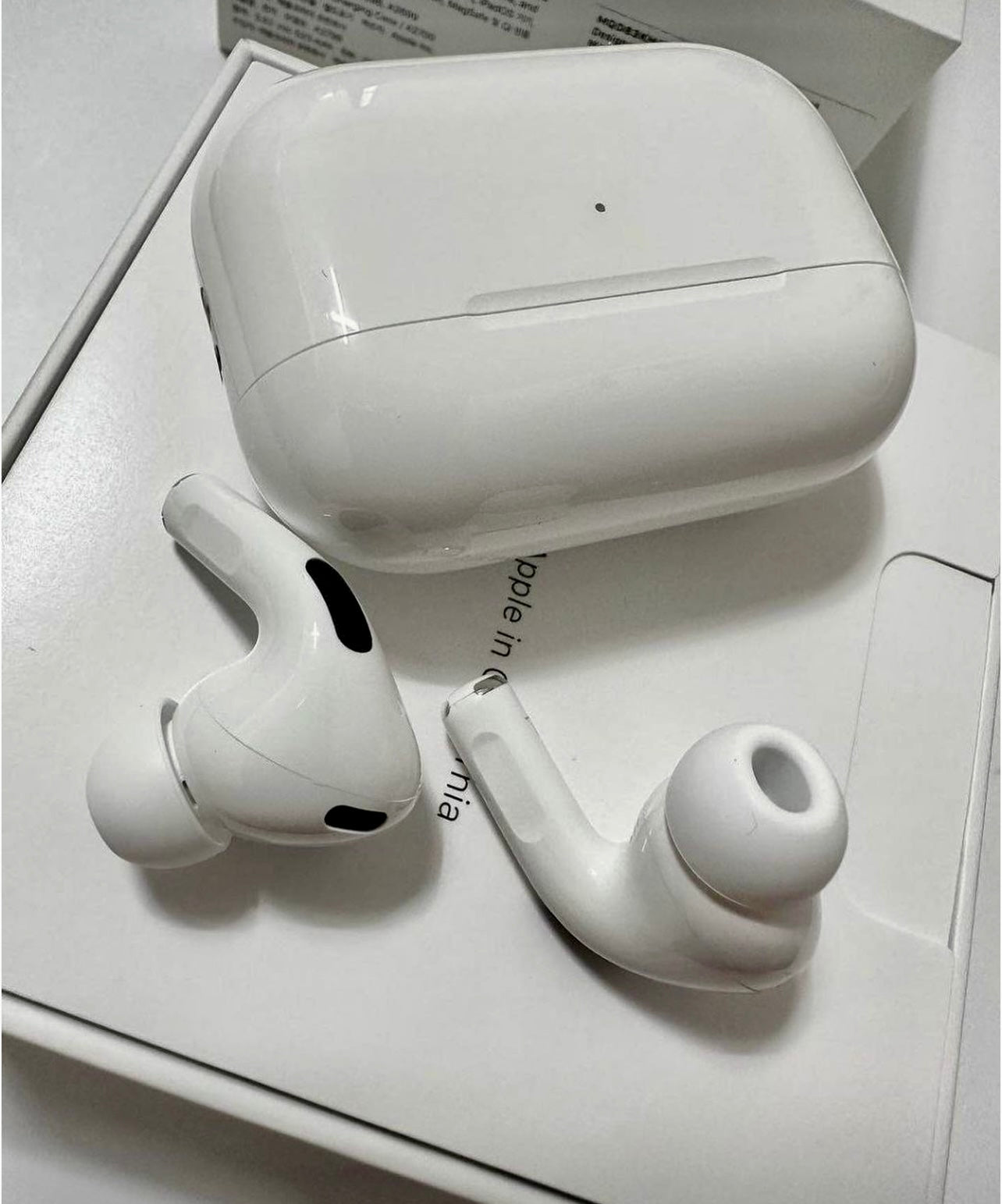 AirPodz Pro-2 USA (Type C Cable) With Active Noise Cancellation