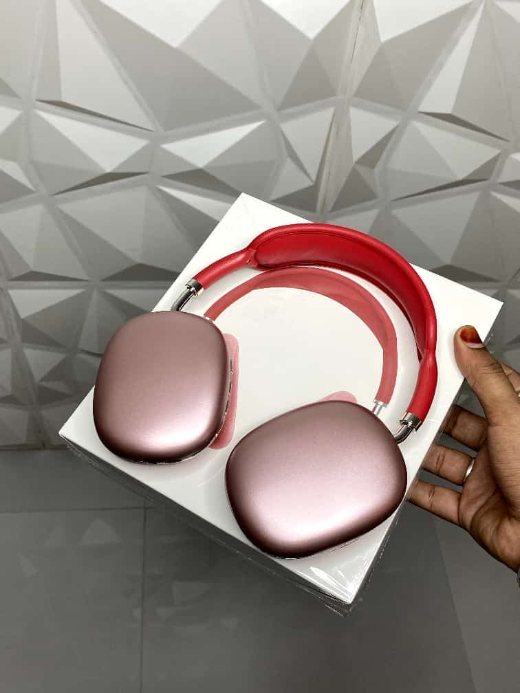 P9 Wireless Bluetooth Headphones (Airpodz Max)