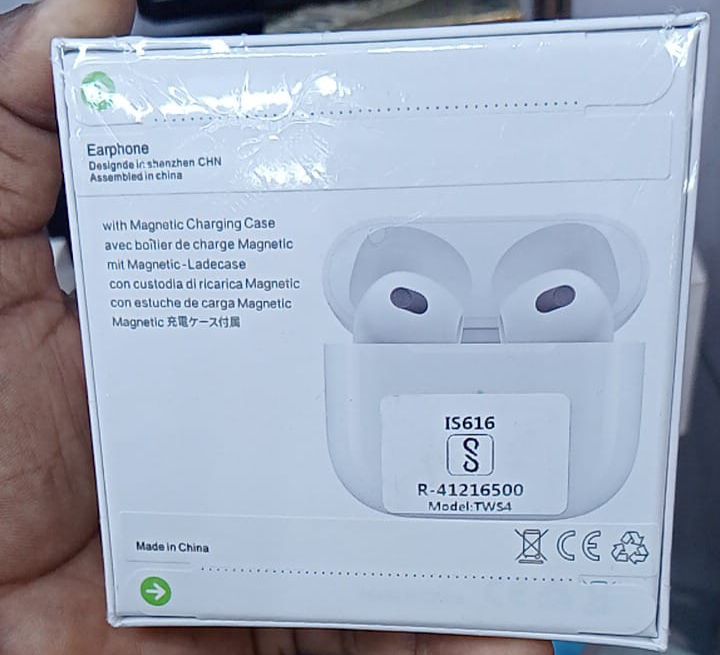 AirPodz Pro 3rd Generation (Lightning Cable)