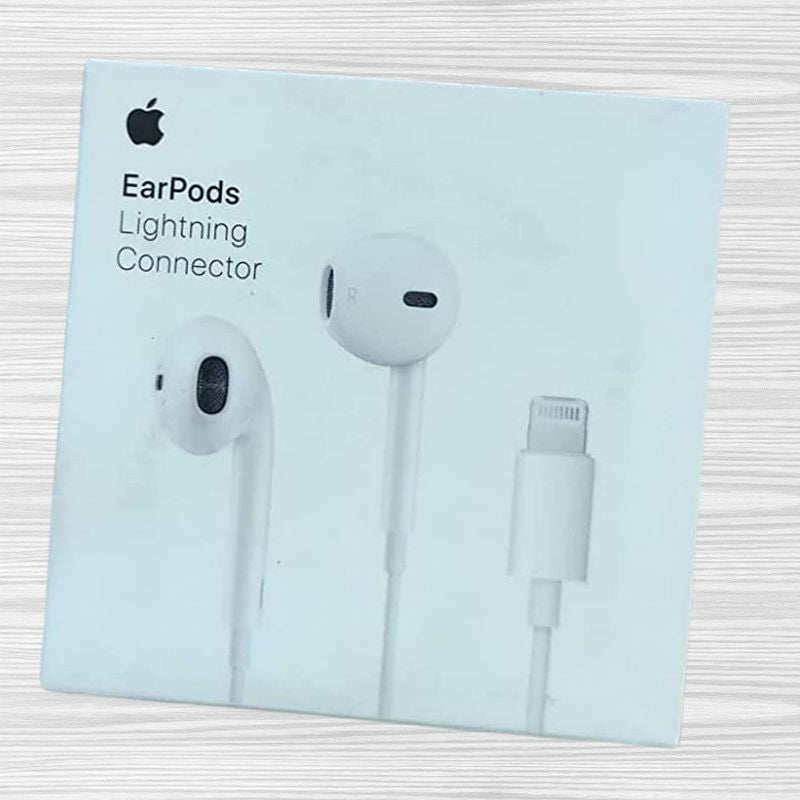 Wired In-Ear Earphone With Lightning Connector Port