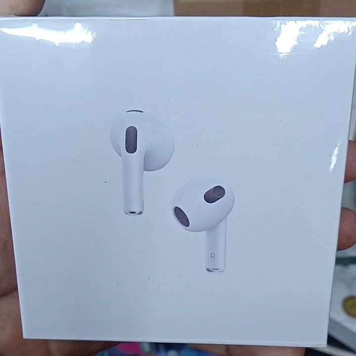 AirPodz Pro 3rd Generation (Lightning Cable)