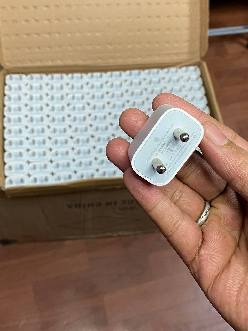 5W USB Mobile Charging Power Adapter (Only Adapter)