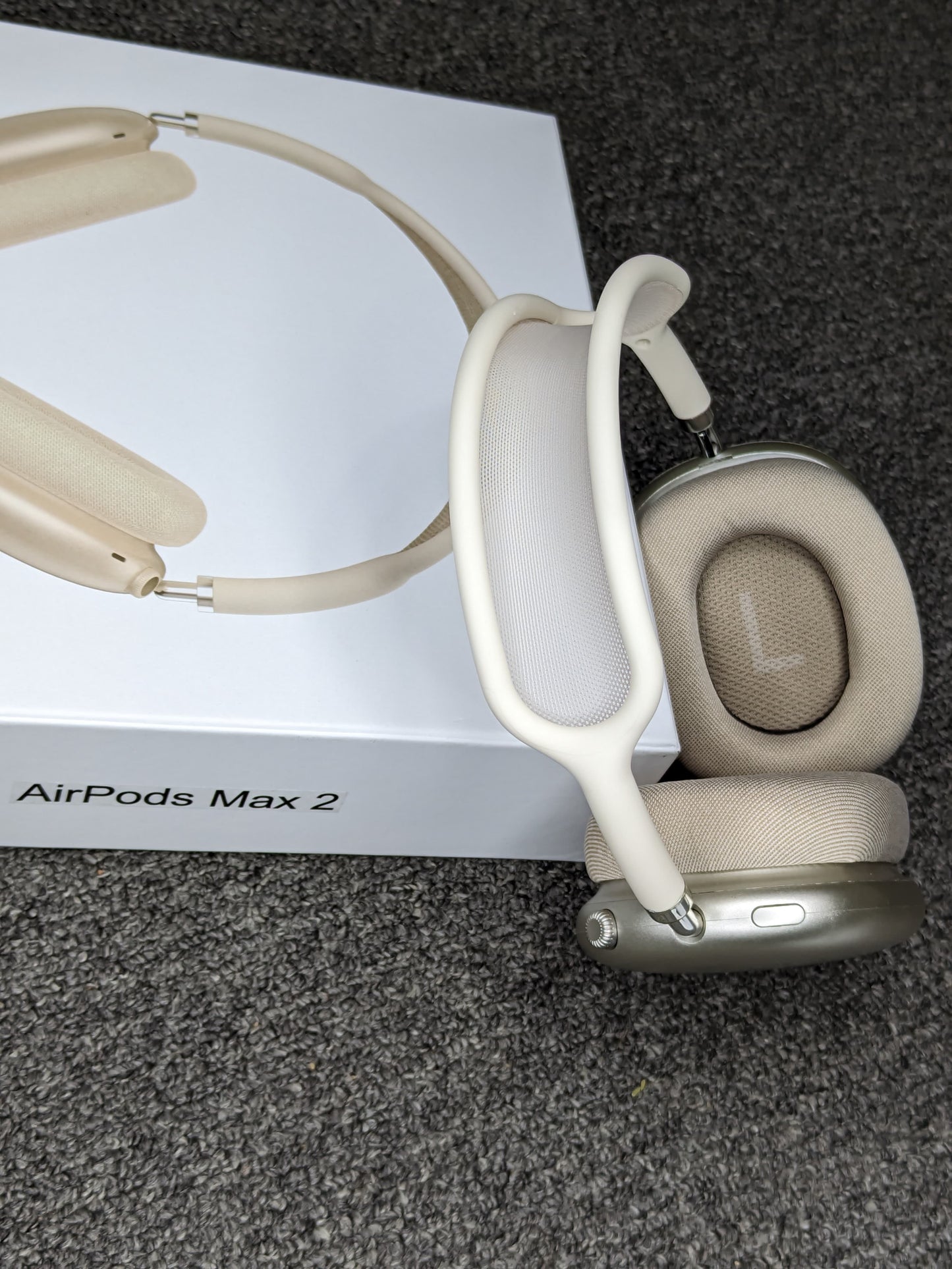 All New AirPodz Max 2 1:1 Headphones With All New Colour Collection With ANC Feature