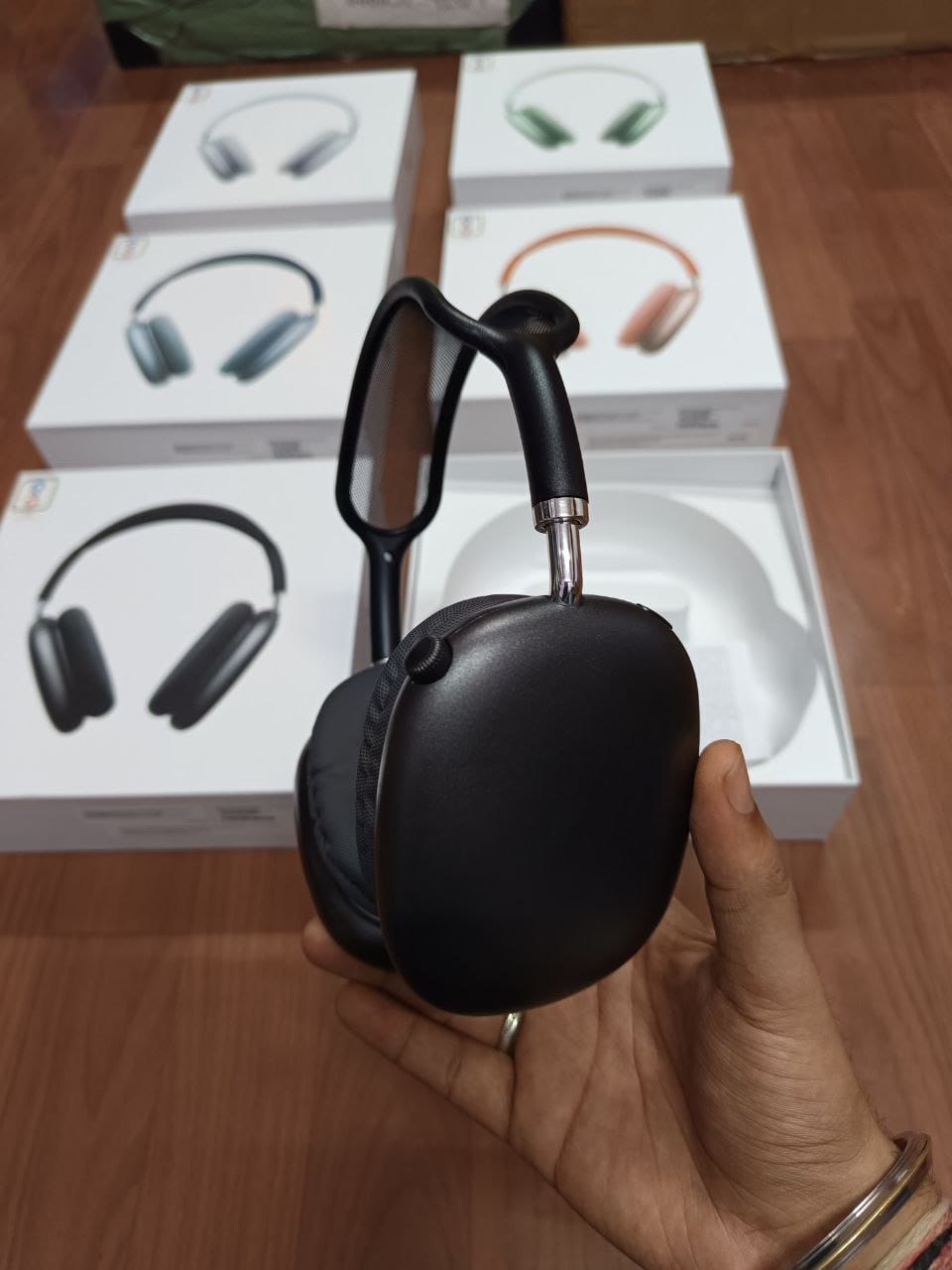 AIRPODZ MAX - NEXT TO OG QUALITY (With ANC Feature & Magnetic Cushions) 2024 Dubai Edition ✅