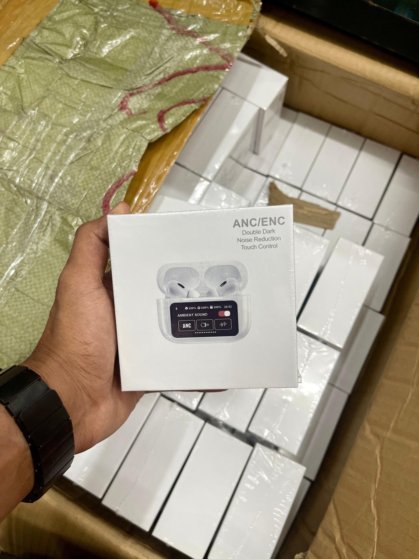 AirPodz Pro 2 + Model With OG AMOLED Display