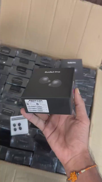 *🤩 Samsung BUDS 2 PRO 2024 Model_Restocked On Demand 🤩* {Colour Availability May Vary}